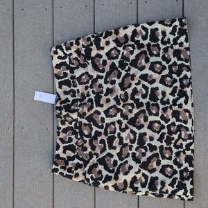 NWT Loft Animal Print Above Knee Skirt with Pockets